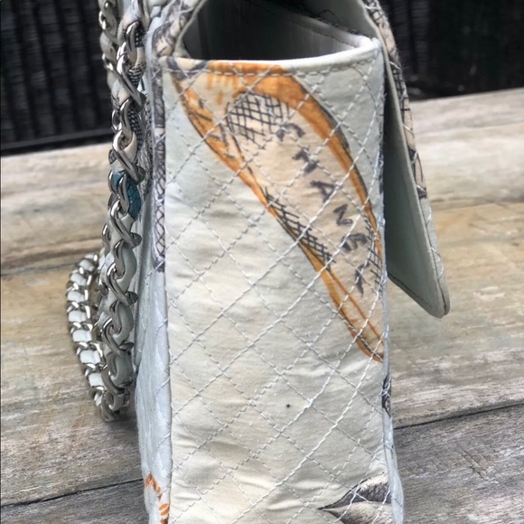 SOLD - Authentic CHANEL Vintage - Picture 2 of 8